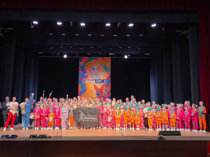 photo_5228919028875725922_w